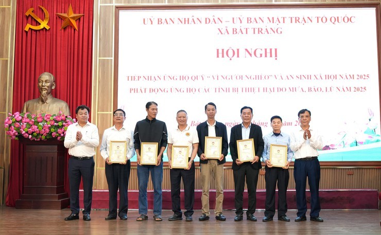 Xã Bát Tràng: Lan toả tinh thần nhân ái, “không ai bị bỏ lại phía sau”