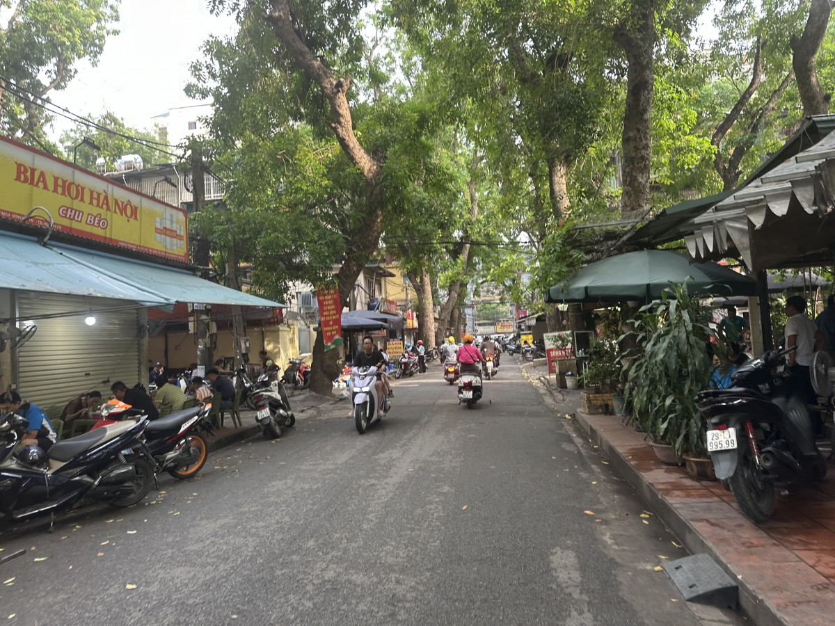 Dự báo thời tiết Hà Nội ngày 15/11: Ít mây, ngày nắng, đêm và sáng trời rét