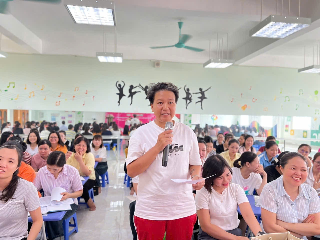 Công đoàn Trường Mầm non Minh Khai: Gắn kết yêu thương, vững bước trong thời đại số