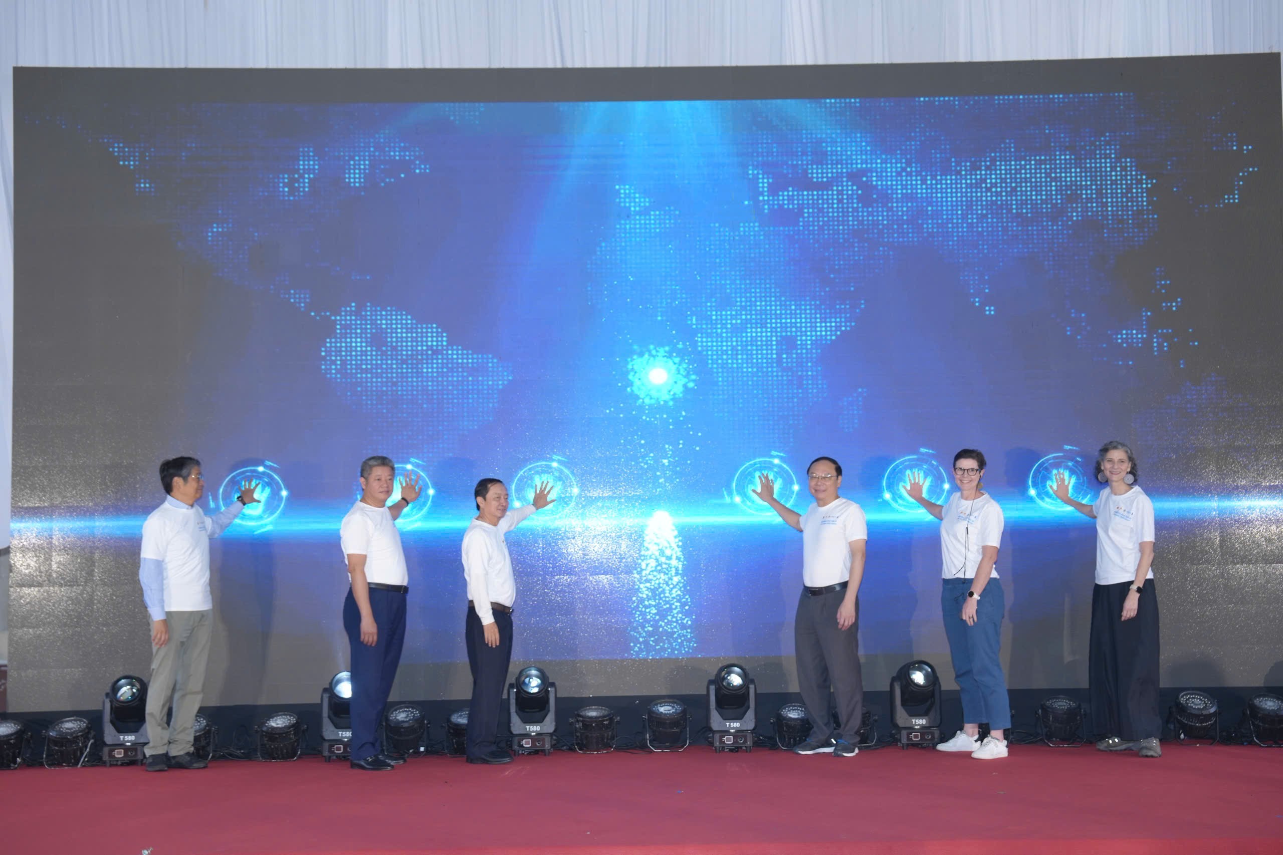 Hành động vì bầu trời xanh, không khí sạch