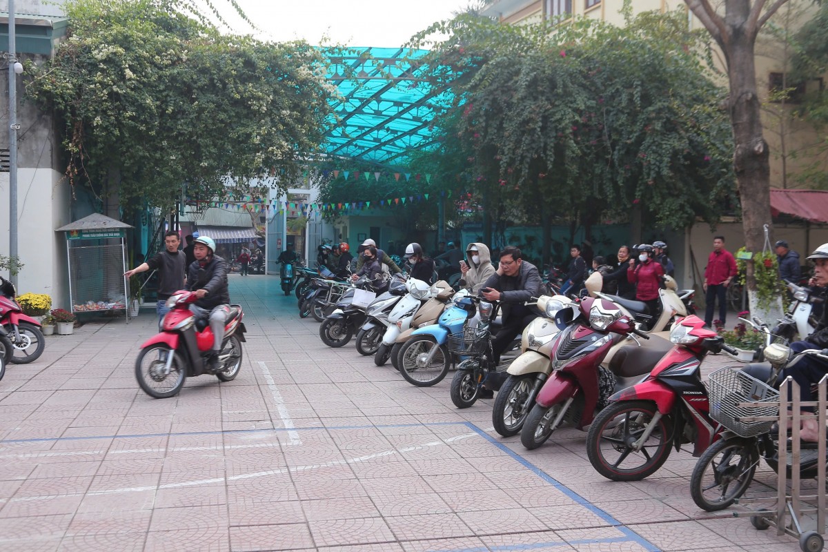 Kỳ 1: An toàn giao thông học đường trách nhiệm bắt đầu từ ý thức người lớn