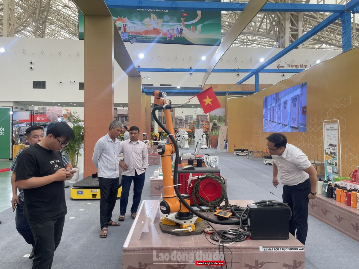 “Tinh hoa Thu Hà Nội” - dấu ấn nổi bật tại Hội chợ Mùa thu lần thứ nhất năm 2025 Đổi mới công nghệ - Nâng tầm công nghiệp hỗ trợ Việt Nam