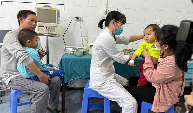 Chủ động bảo vệ sức khỏe khi giao mùa