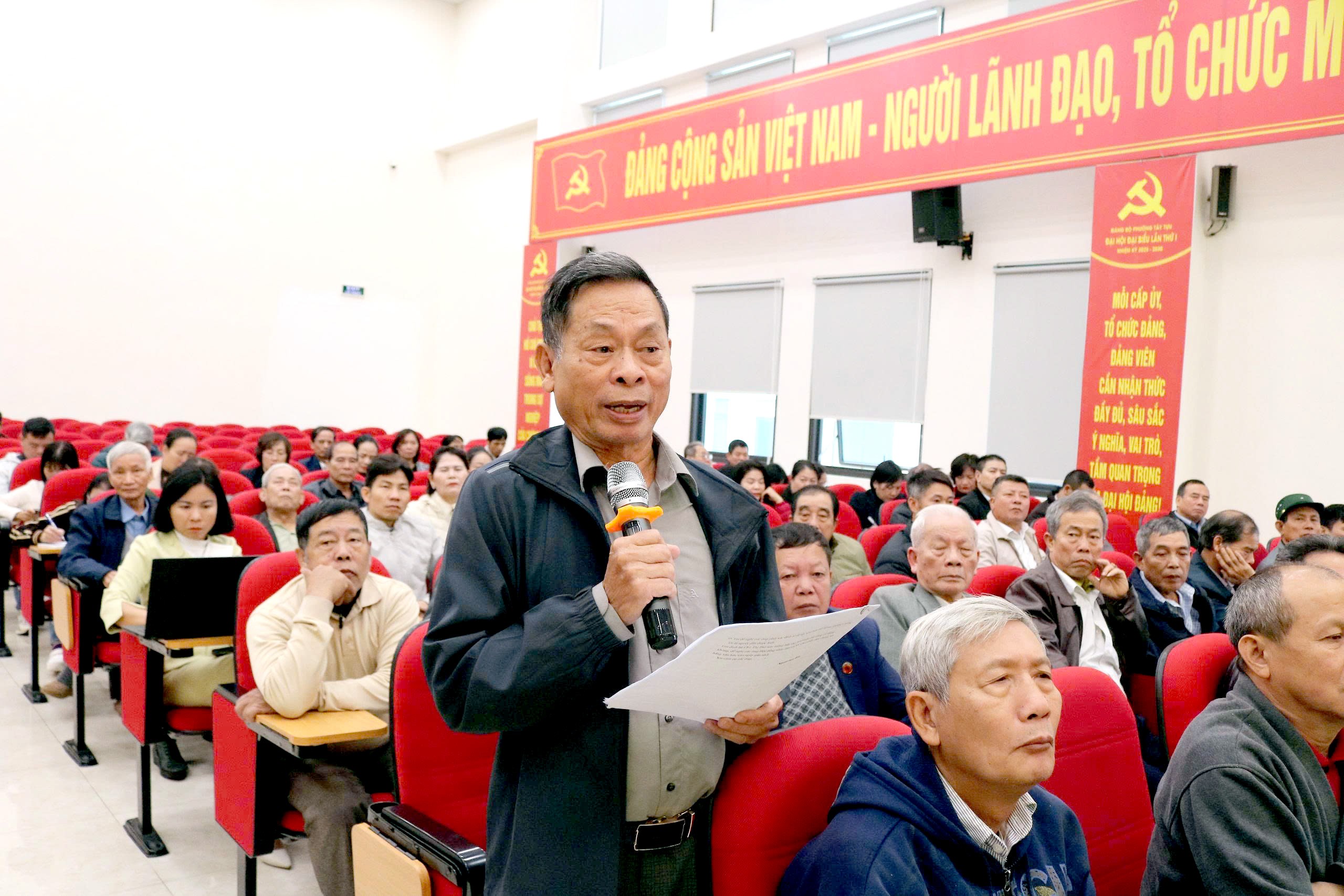 Phường Tây Tựu: Đối thoại cởi mở, xây dựng chính quyền gần dân Phường Tây Tựu: Đối thoại cởi mở, xây dựng chính quyền gần dân