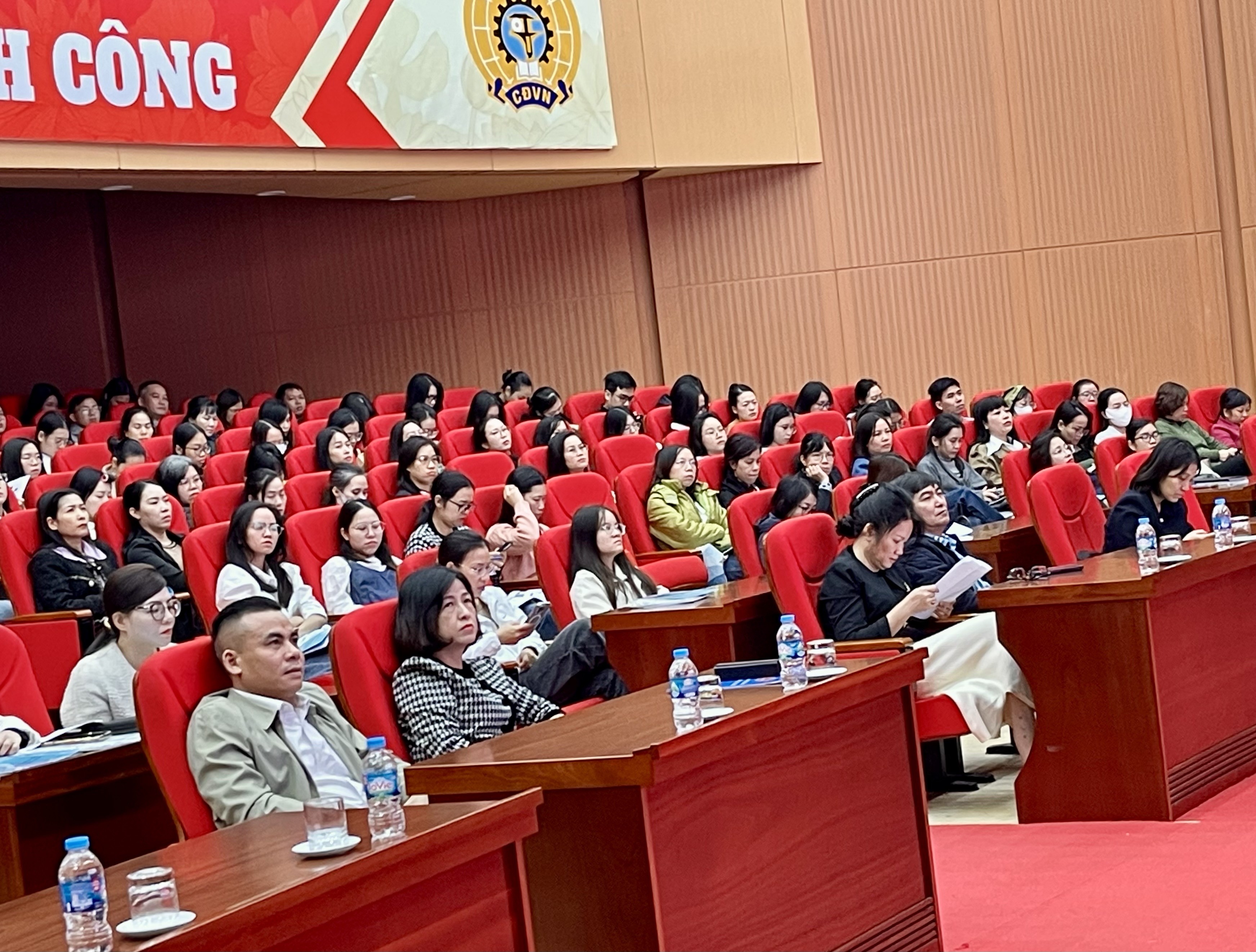 Cầu Giấy: Tập huấn về an toàn lao động và Luật Bảo hiểm xã hội cho các đơn vị, doanh nghiệp