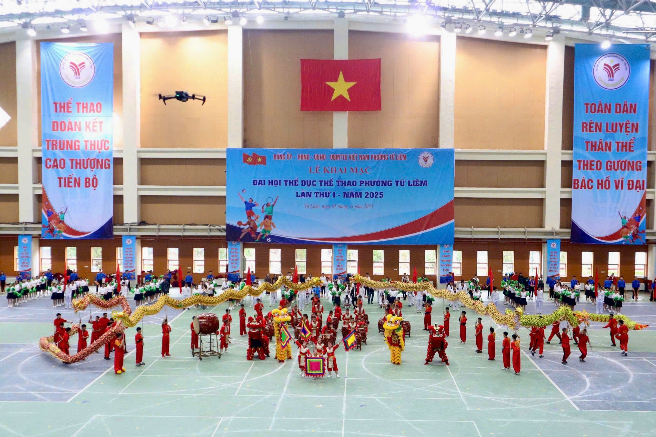 Gần 3.000 người tham gia Đại hội Thể dục Thể thao phường Từ Liêm lần thứ I, năm 2025