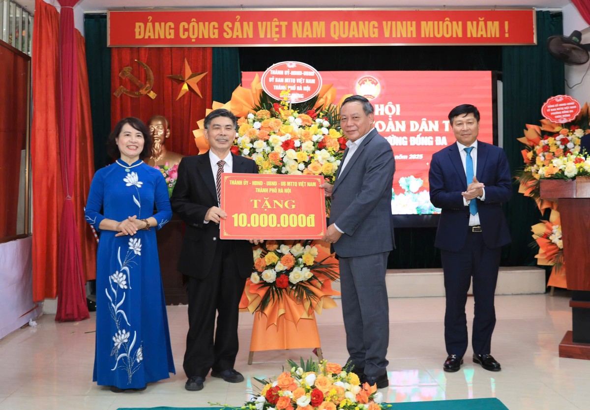 Phường Đống Đa (Hà Nội) Top 3 cải cách hành chính; Khu dân cư 30 tiên phong chuyển đổi số Phát huy tinh thần Đại đoàn kết trong vận hành chính quyền địa phương 2 cấp