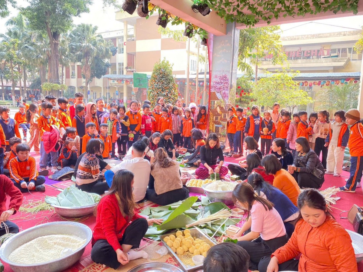 Gắn xây dựng kỷ cương hành chính với phong trào “Giỏi việc nước - Đảm việc nhà”