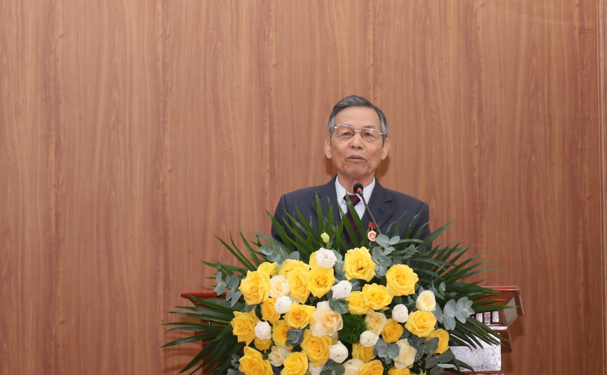 Lãnh đạo thành phố Hà Nội trao Huy hiệu Đảng tặng đảng viên lão thành xã Phú Nghĩa Lãnh đạo thành phố Hà Nội trao Huy hiệu Đảng tặng đảng viên lão thành xã Phú Nghĩa