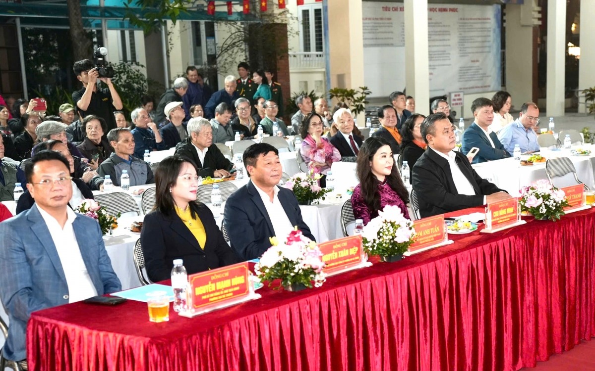 Rộn ràng Ngày hội Đại đoàn kết toàn dân tộc phường Hai Bà Trưng Rộn ràng Ngày hội Đại đoàn kết toàn dân tộc phường Hai Bà Trưng