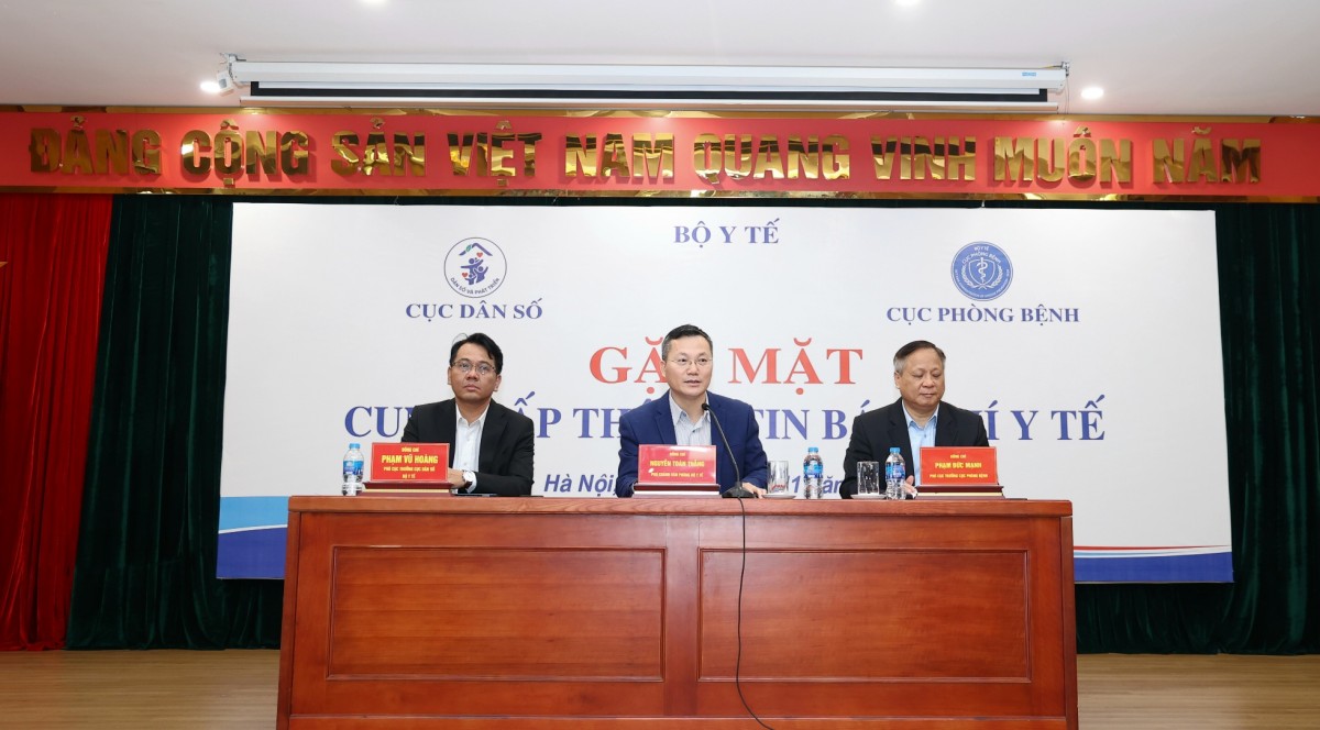 Dự thảo Luật Dân số: Hướng tới mỗi người dân đều được sống khỏe, sống hạnh phúc Dự thảo Luật Dân số: Hướng tới mỗi người dân đều được sống khỏe, sống hạnh phúc