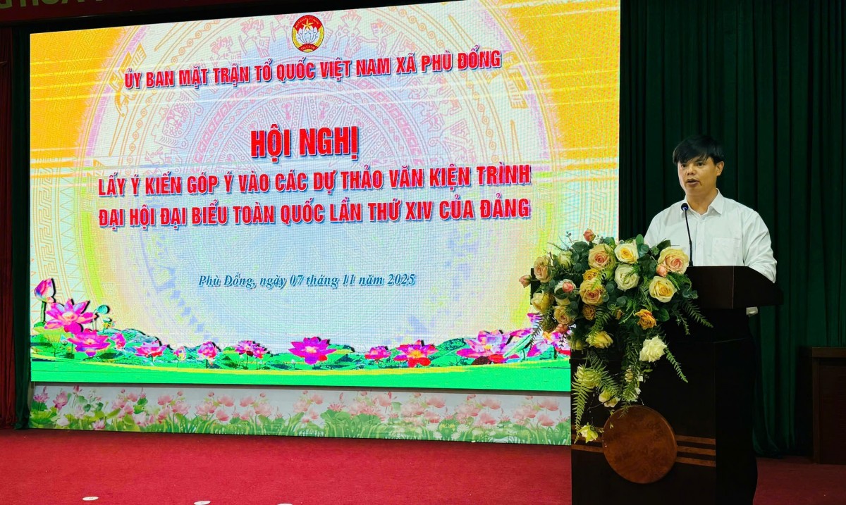 Xã Phú Đồng: Nhiều ý kiến tâm huyết đóng góp xây dựng các dự thảo Văn kiện Đại hội XIV của Đảng