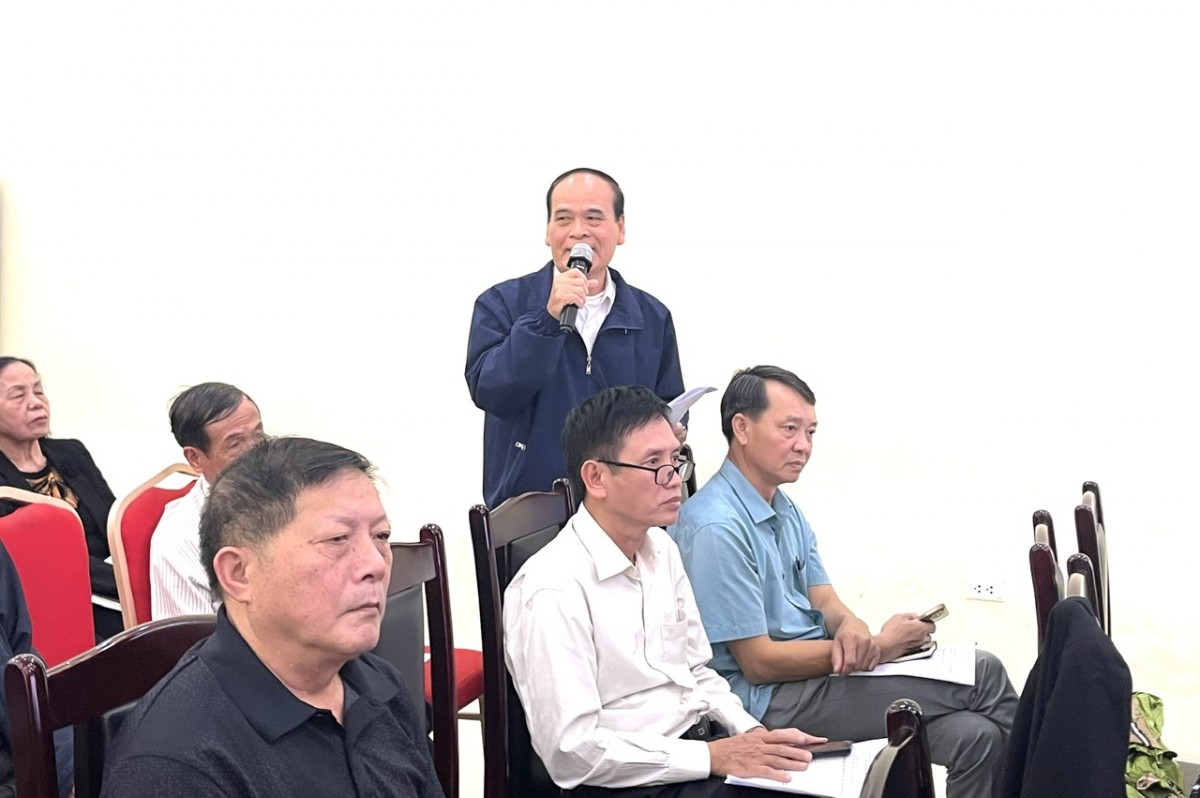 Xã Phú Đồng: Nhiều ý kiến tâm huyết đóng góp xây dựng các dự thảo Văn kiện Đại hội XIV của Đảng