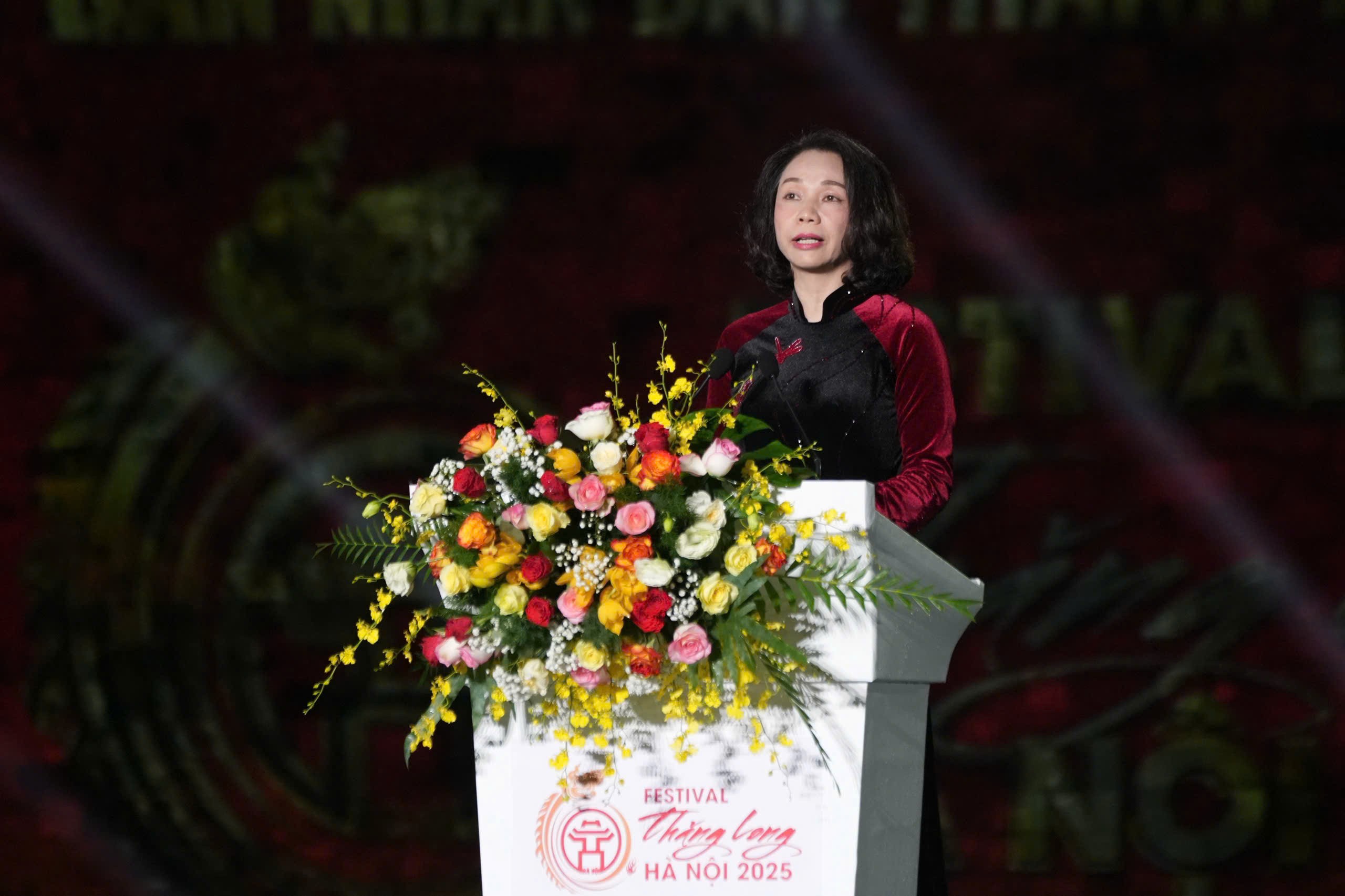 Khai mạc Festival Thăng Long - Hà Nội lần thứ nhất năm 2025: Di sản kết nối thời đại