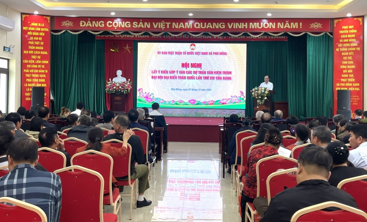 Xã Phú Đồng: Nhiều ý kiến tâm huyết đóng góp xây dựng các dự thảo Văn kiện Đại hội XIV của Đảng