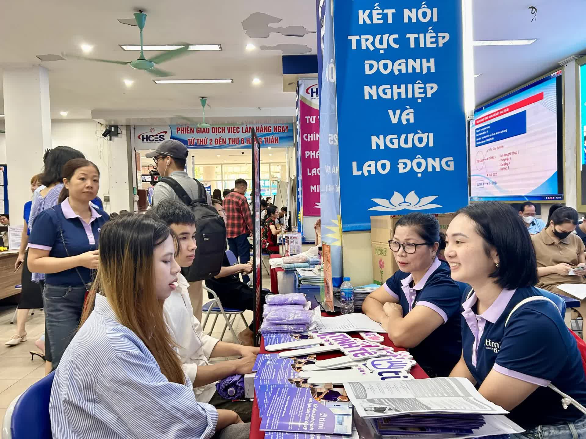 Sắp diễn ra Ngày hội tư vấn và giao dịch việc làm phường Cầu Giấy năm 2025 Sắp diễn ra Ngày hội tư vấn và giao dịch việc làm phường Cầu Giấy năm 2025