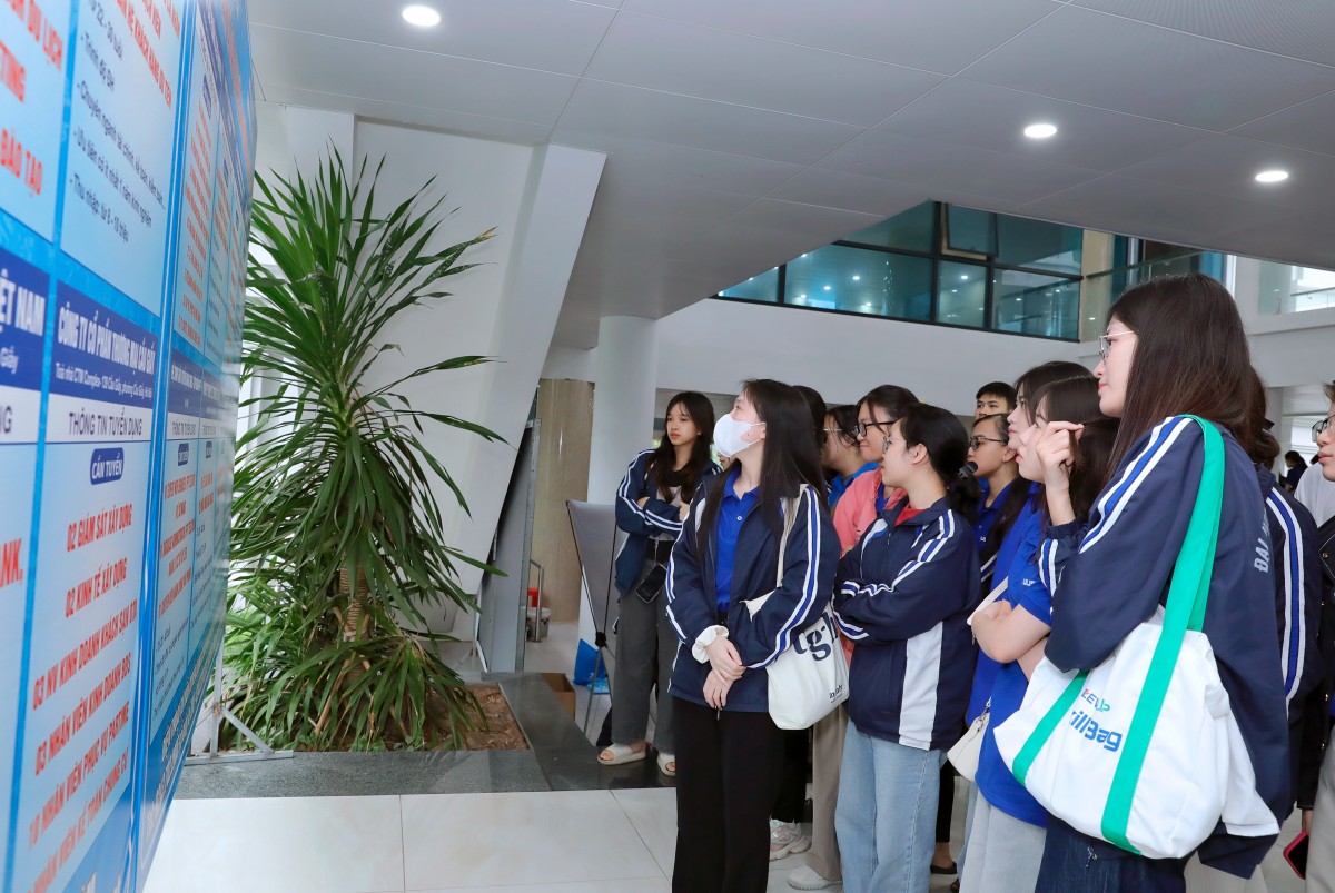 Đổi mới mô hình tư vấn, mở rộng kết nối thị trường lao động