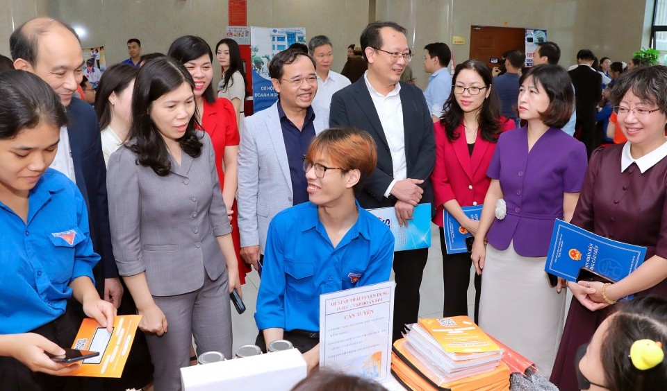 Đổi mới mô hình tư vấn, mở rộng kết nối thị trường lao động