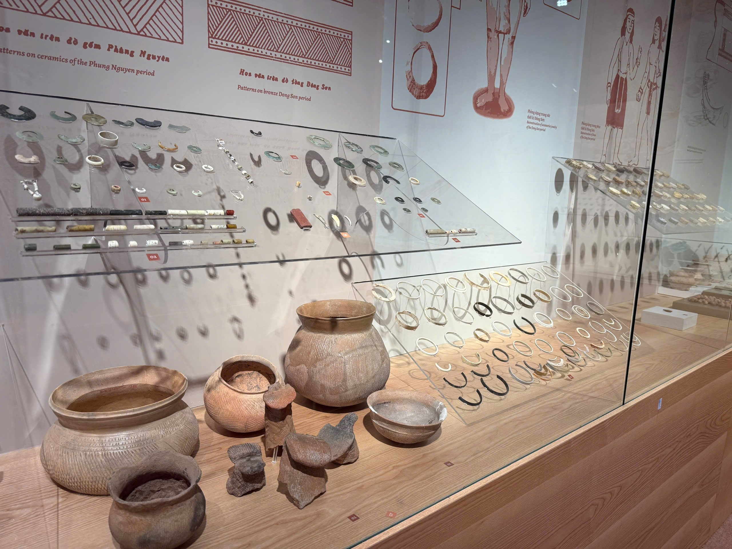 Công bố những khám phá khảo cổ từ Di tích Vườn Chuối, Hà Nội