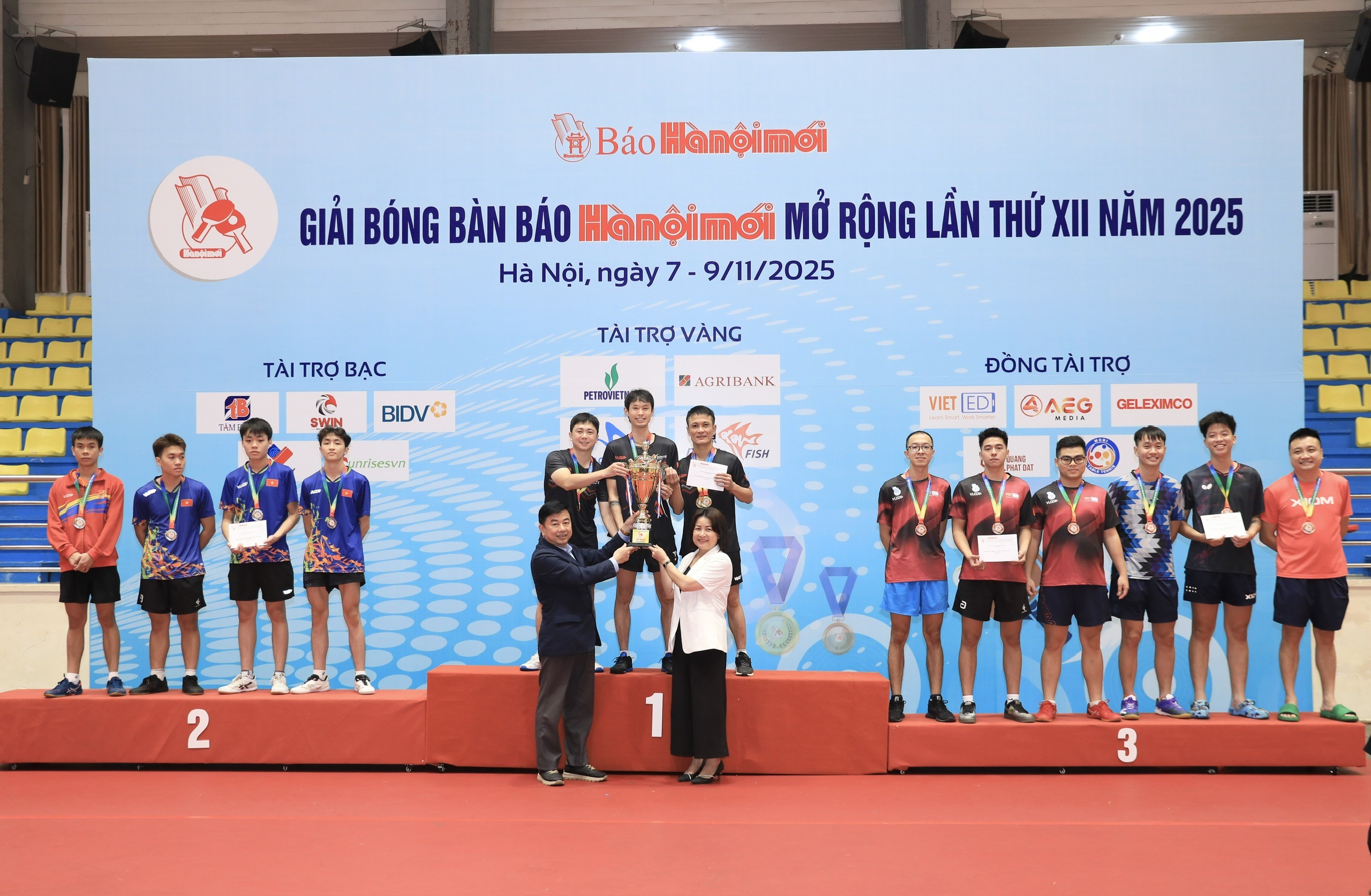 Giải Bóng bàn Báo Hànộimới mở rộng lần thứ XII năm 2025: Mãn nhãn những trận so tài đỉnh cao