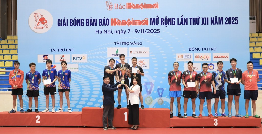 Giải Bóng bàn Báo Hànộimới mở rộng lần thứ XII năm 2025: Mãn nhãn những trận so tài đỉnh cao