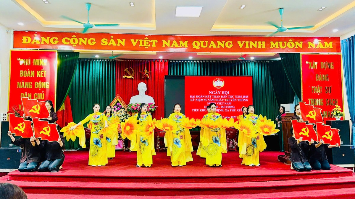 Ngày hội Đại đoàn kết tại tiểu khu Phú Thịnh: Gắn kết dân cư, phát triển bền vững