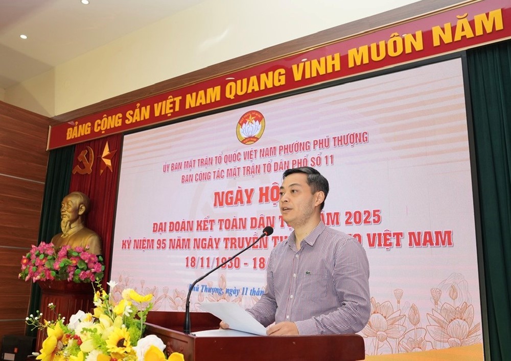 Rộn ràng Ngày hội Đại đoàn kết toàn dân tộc ở khu dân cư phường Phú Thượng Rộn ràng Ngày hội Đại đoàn kết toàn dân tộc ở khu dân cư phường Phú Thượng