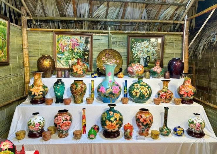 Tiếp lửa truyền thống ở làng nghề sơn mài Hạ Thái