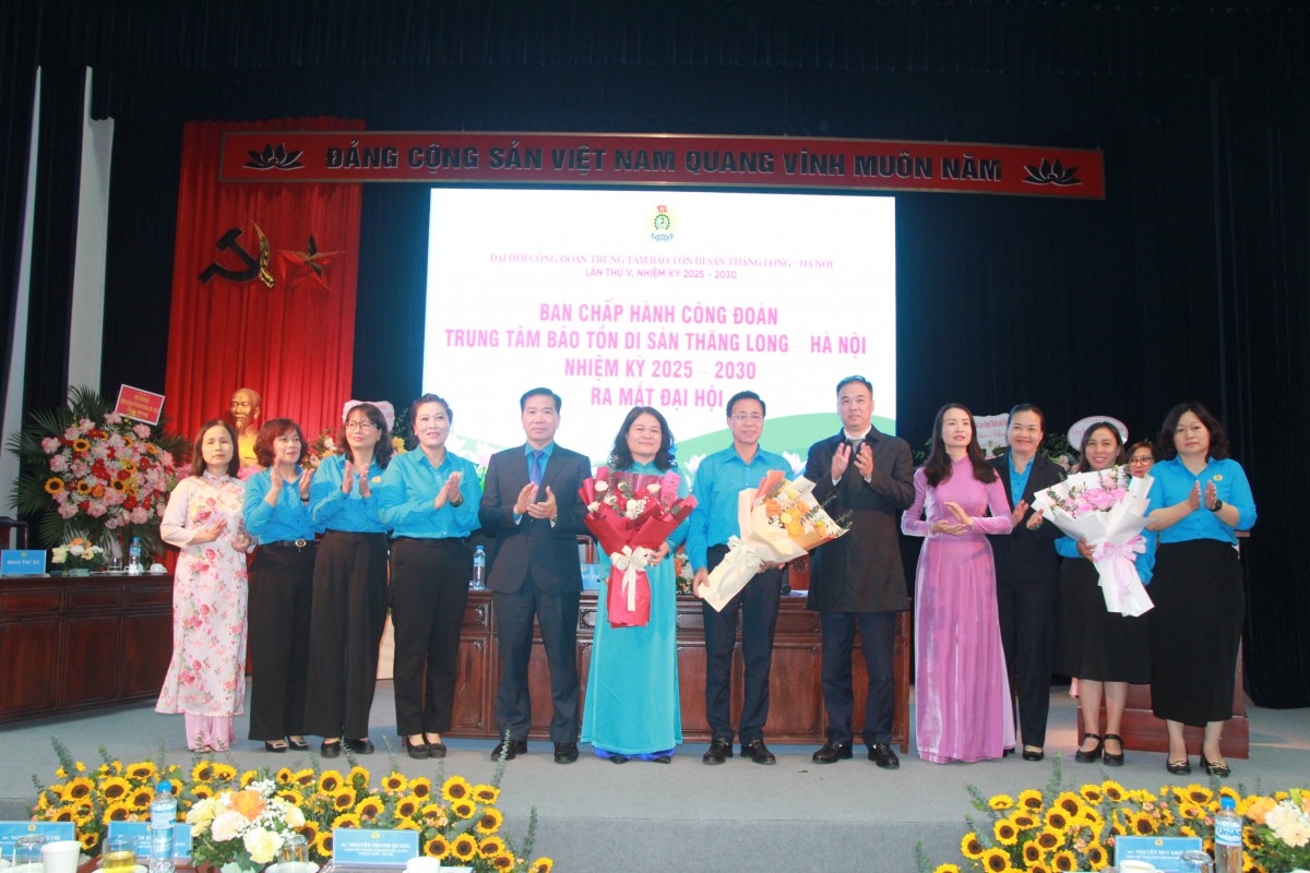 Đại diện vững chắc, chăm lo thiết thực cho người lao động