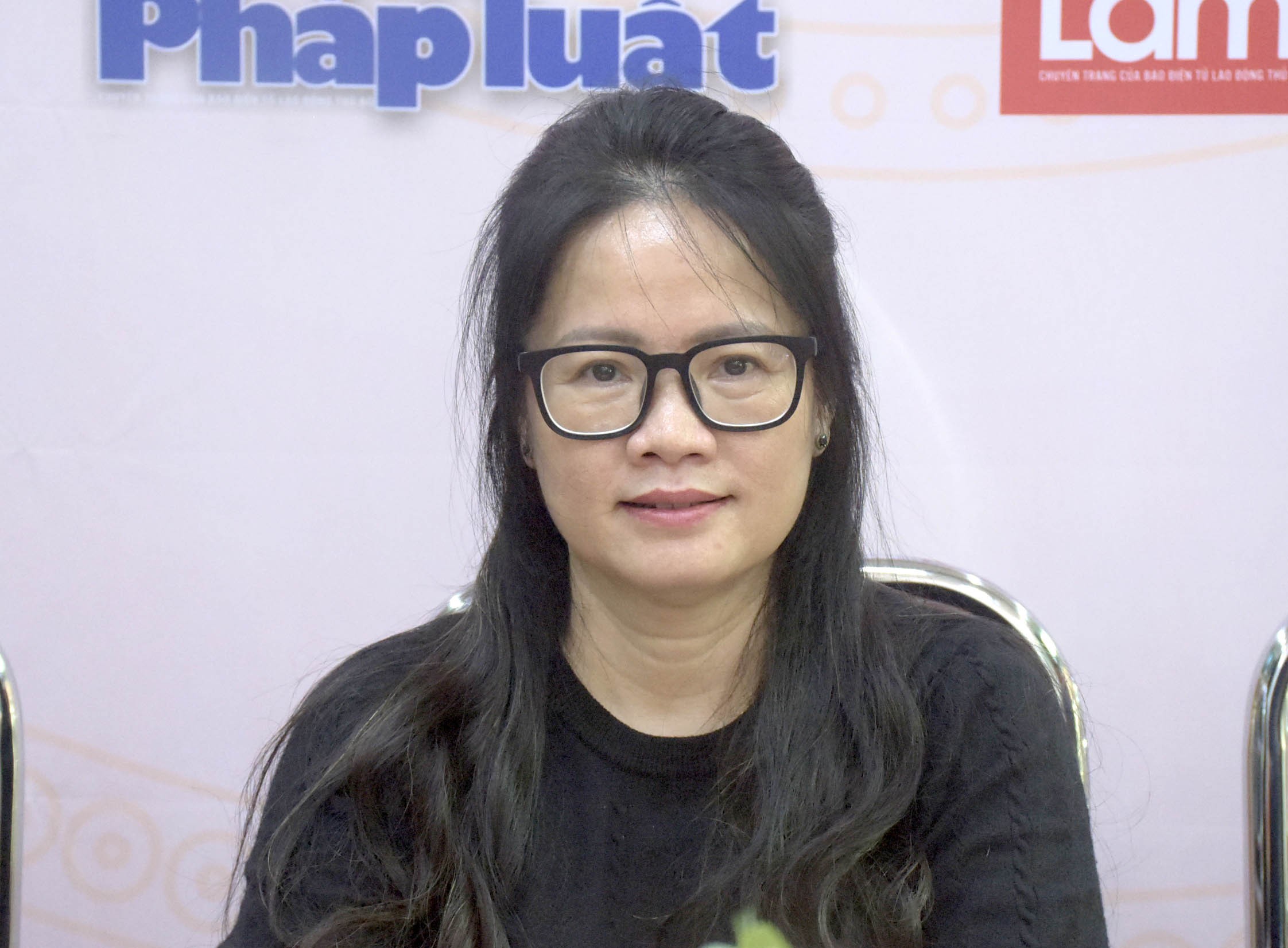 TRỰC TUYẾN HÌNH ẢNH: Giải đáp chính sách về pháp luật lao động, BHXH và Công đoàn cơ sở