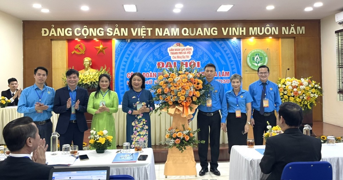 Công đoàn đồng hành xây dựng Bệnh viện Đa khoa Gia Lâm ngày càng phát triển