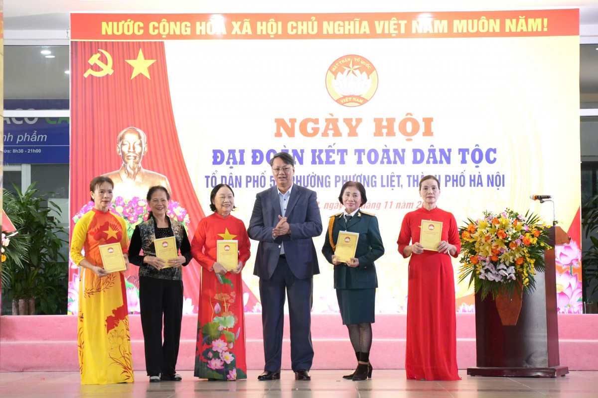 Phát huy tinh thần đại đoàn kết, xây dựng phường Phương Liệt phát triển vững mạnh