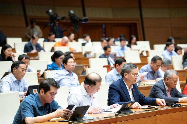 Từ năm 2026, giao Chính phủ chủ động sử dụng nguồn tích lũy cho cải cách tiền lương Từ năm 2026, giao Chính phủ chủ động sử dụng nguồn tích lũy cho cải cách tiền lương