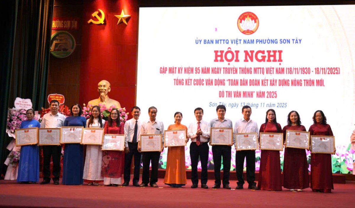 Lan tỏa tinh thần đại đoàn kết từ phường Sơn Tây