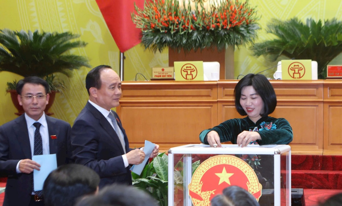 Ông Trần Thế Cương giữ chức vụ Phó Chủ tịch HĐND thành phố Hà Nội