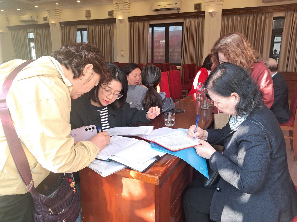 Phường Văn Miếu - Quốc Tử Giám phát huy dân chủ, nâng cao nhận thức pháp luật trong nhân dân Phường Văn Miếu - Quốc Tử Giám phát huy dân chủ, nâng cao nhận thức pháp luật trong nhân dân