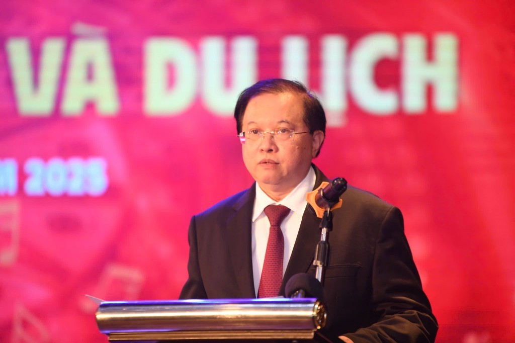 Phát động Cuộc thi sáng tác bài hát về ngành Văn hóa, Thể thao và Du lịch Phát động Cuộc thi sáng tác bài hát về ngành Văn hóa, Thể thao và Du lịch