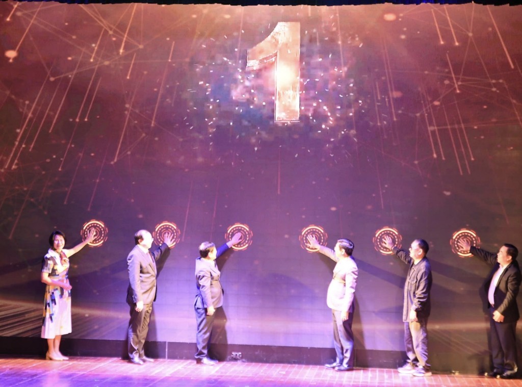 Phát động Cuộc thi sáng tác bài hát về ngành Văn hóa, Thể thao và Du lịch Phát động Cuộc thi sáng tác bài hát về ngành Văn hóa, Thể thao và Du lịch