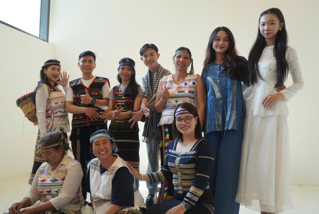 Khơi thông nguồn lực công nghiệp văn hóa Khơi thông nguồn lực công nghiệp văn hóa