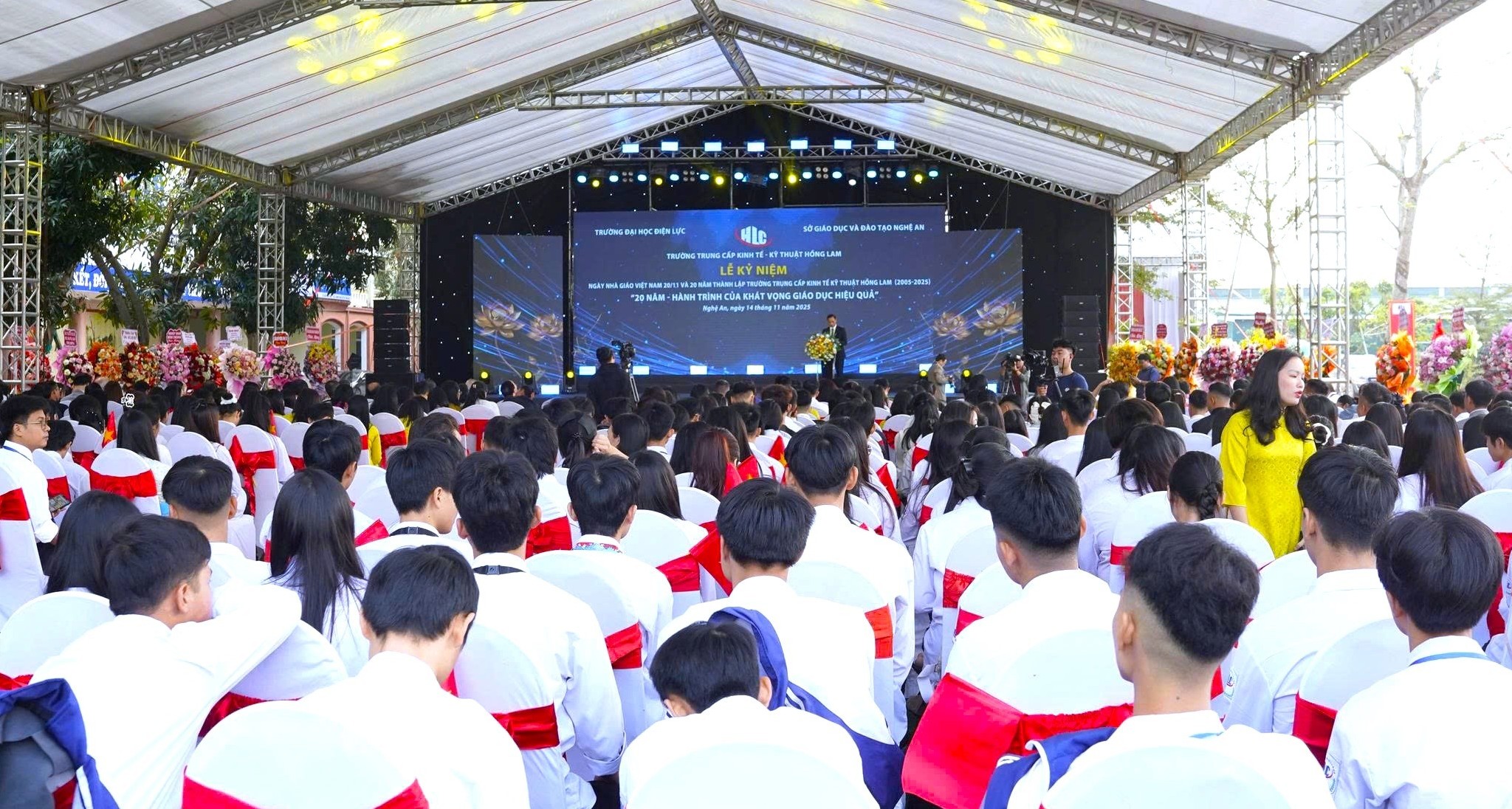 Trường Trung cấp Kinh tế - Kỹ thuật Hồng Lam: 20 năm khẳng định vị thế