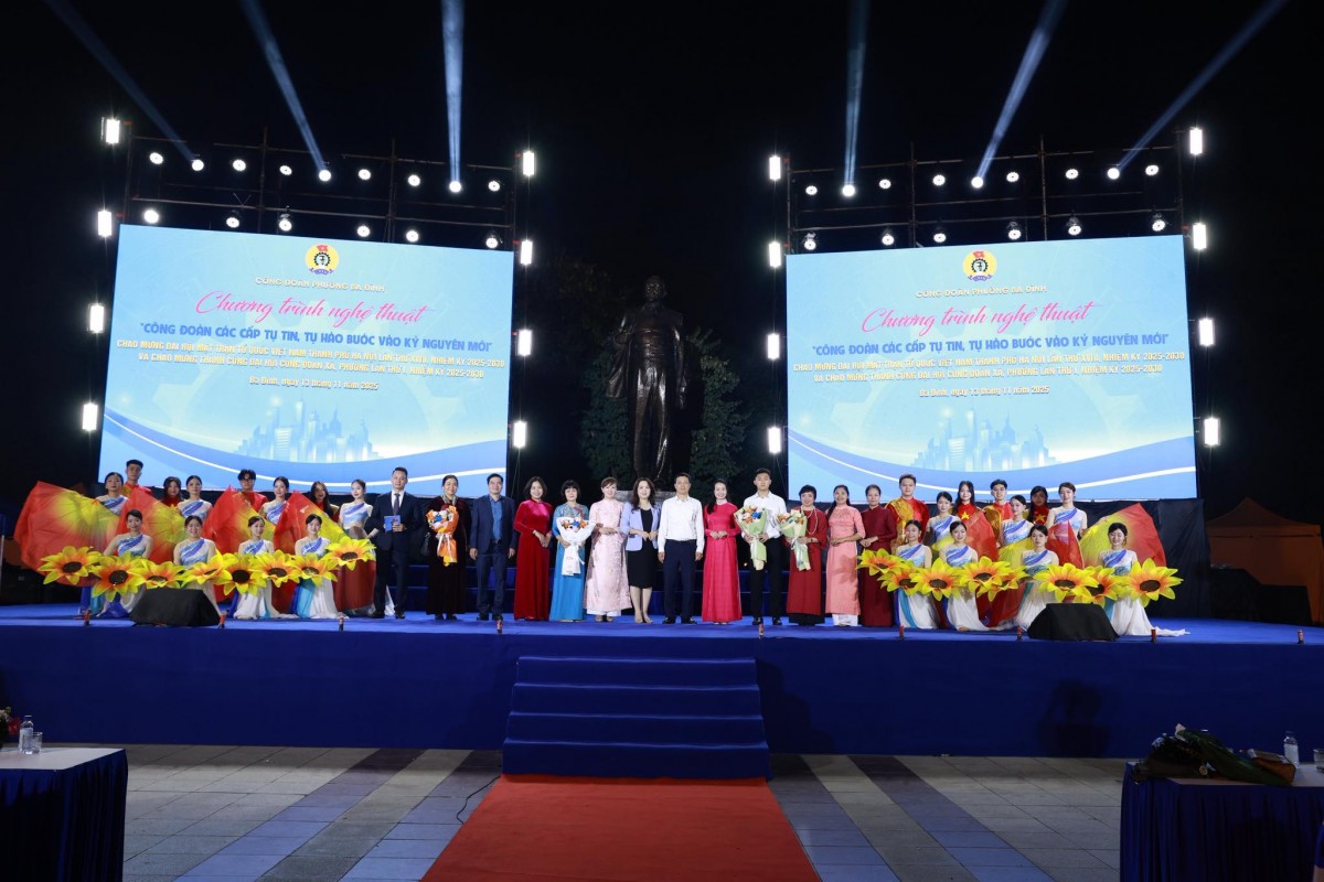 Sôi nổi chương trình nghệ thuật “Công đoàn các cấp tự tin, tự hào bước vào Kỷ nguyên mới”