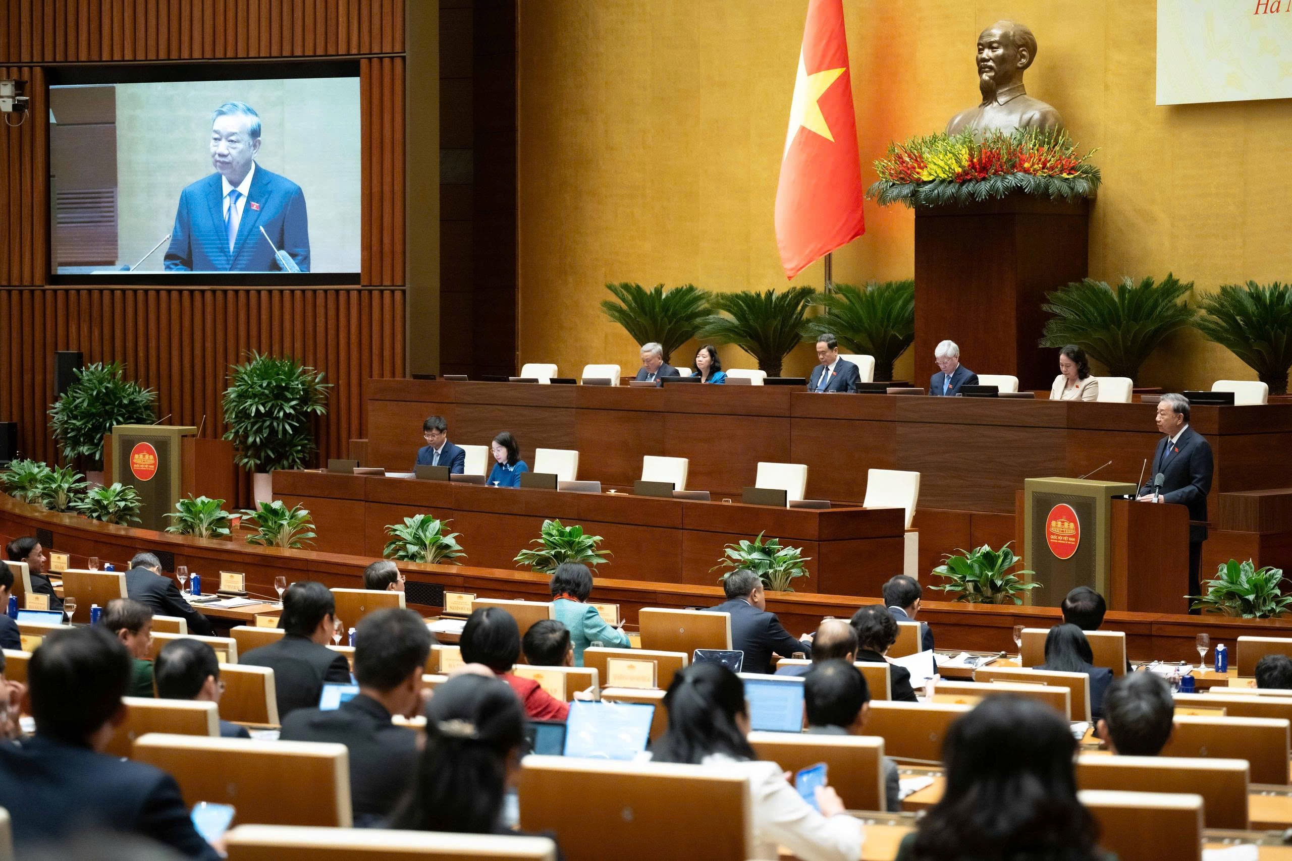 Tập trung lãnh đạo tốt công tác nhân sự - khâu then chốt nhất của công tác bầu cử Tập trung lãnh đạo tốt công tác nhân sự - khâu then chốt nhất của công tác bầu cử