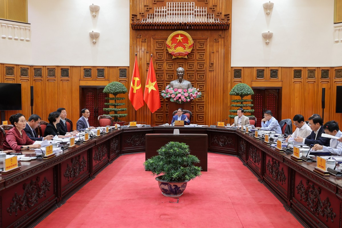 Thủ tướng yêu cầu Hà Nội nỗ lực khởi công 2 dự án trọng điểm vào 19/12 Thủ tướng yêu cầu Hà Nội nỗ lực khởi công 2 dự án trọng điểm vào 19/12