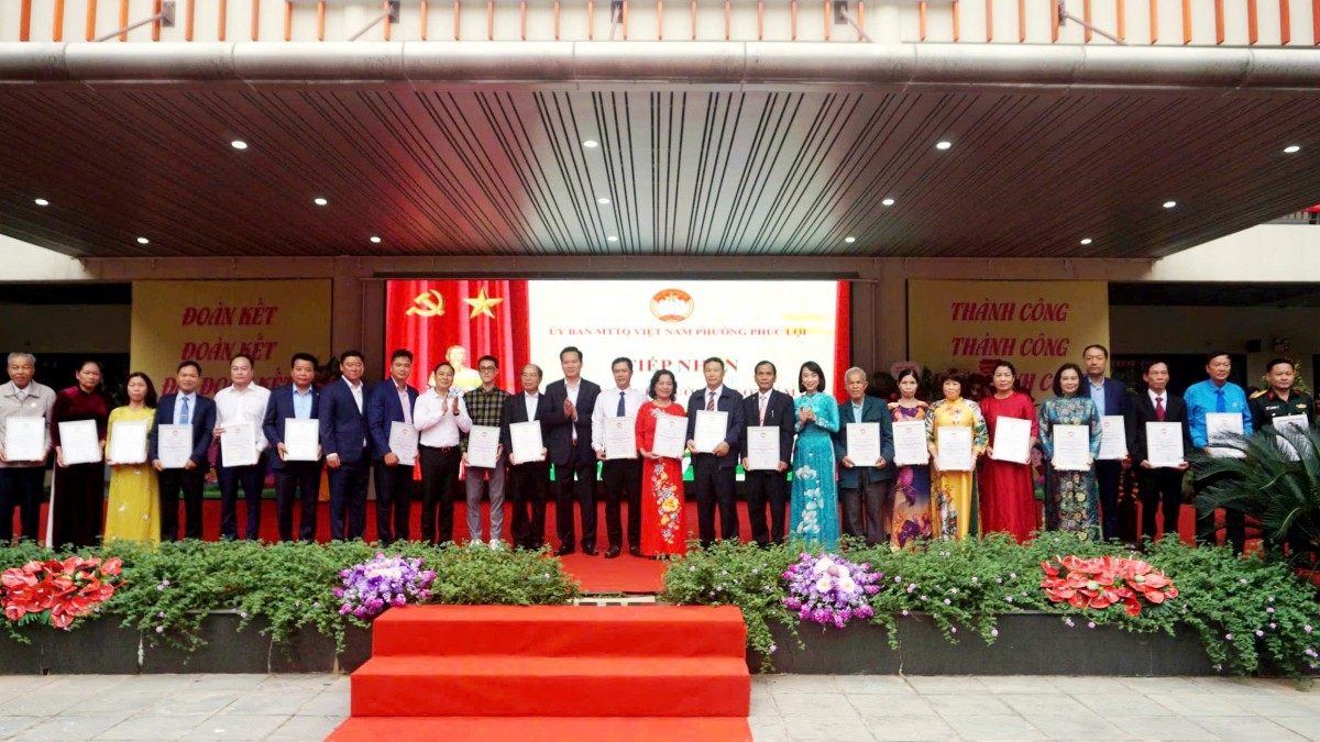 Phường Phúc Lợi phát huy khối đại đoàn kết toàn dân, lan tỏa phong trào xây dựng đô thị văn minh Phường Phúc Lợi phát huy khối đại đoàn kết toàn dân, lan tỏa phong trào xây dựng đô thị văn minh