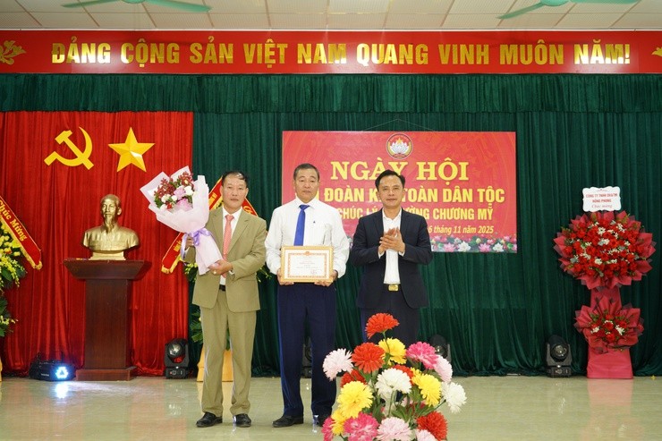 Tưng bừng Ngày hội đại đoàn kết toàn dân tộc tại Thôn Chúc Lý