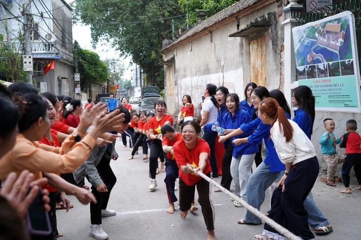 Tưng bừng Ngày hội đại đoàn kết toàn dân tộc tại Thôn Chúc Lý