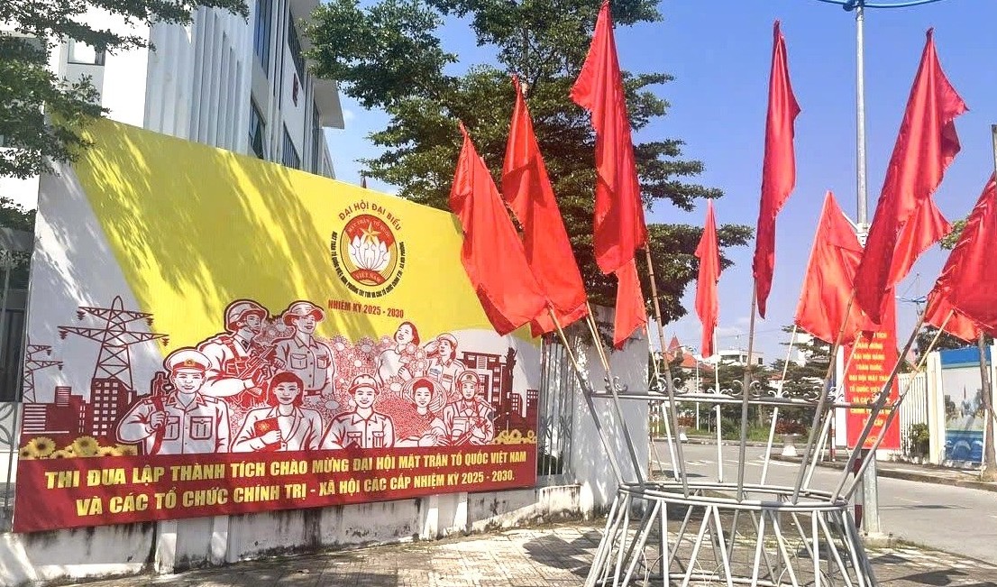 Tưng bừng khí thế chào mừng Đại hội đại biểu MTTQ Việt Nam thành phố Hà Nội lần thứ XVIII