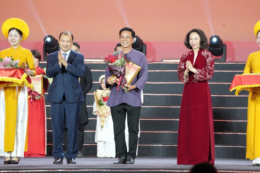 bế mạc Festival Thăng Long Hà Nội Festival Thăng Long - Hà Nội 2025 khép lại với gần 200.000 lượt khách tham dự