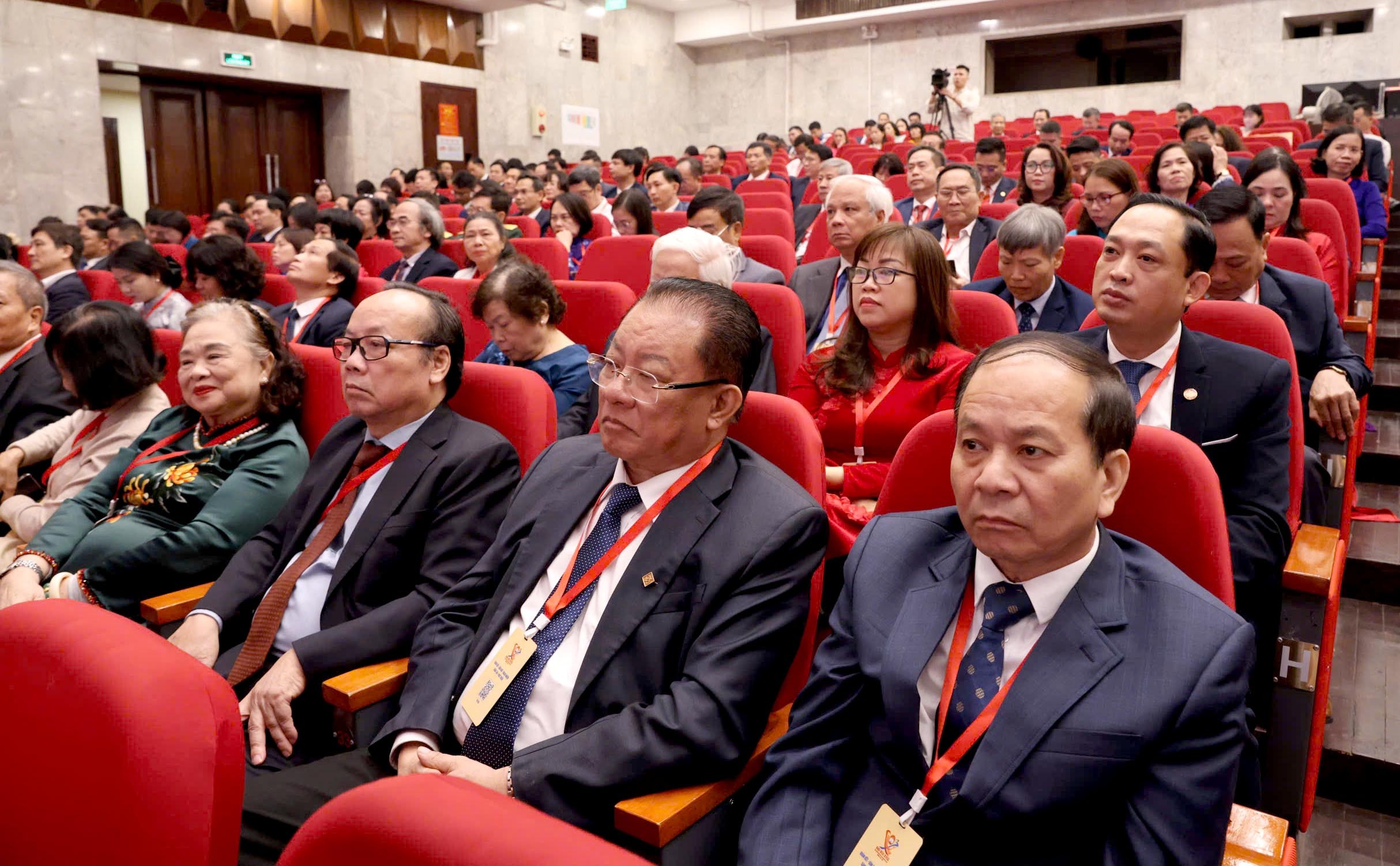 TRỰC TUYẾN: Khai mạc Đại hội đại biểu MTTQ Việt Nam thành phố Hà Nội lần thứ XVIII, nhiệm kỳ 2025 - 2030 TRỰC TUYẾN: Khai mạc Đại hội đại biểu MTTQ Việt Nam thành phố Hà Nội lần thứ XVIII, nhiệm kỳ 2025 - 2030