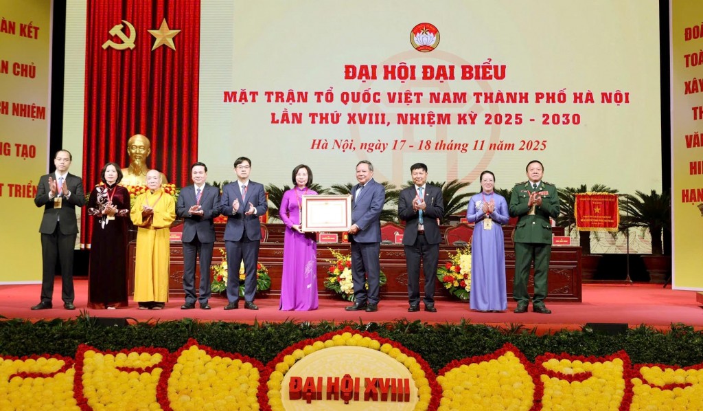 TRỰC TUYẾN: Ngày làm việc đầu tiên Đại hội đại biểu MTTQ Việt Nam thành phố Hà Nội lần thứ XVIII, nhiệm kỳ 2025 - 2030